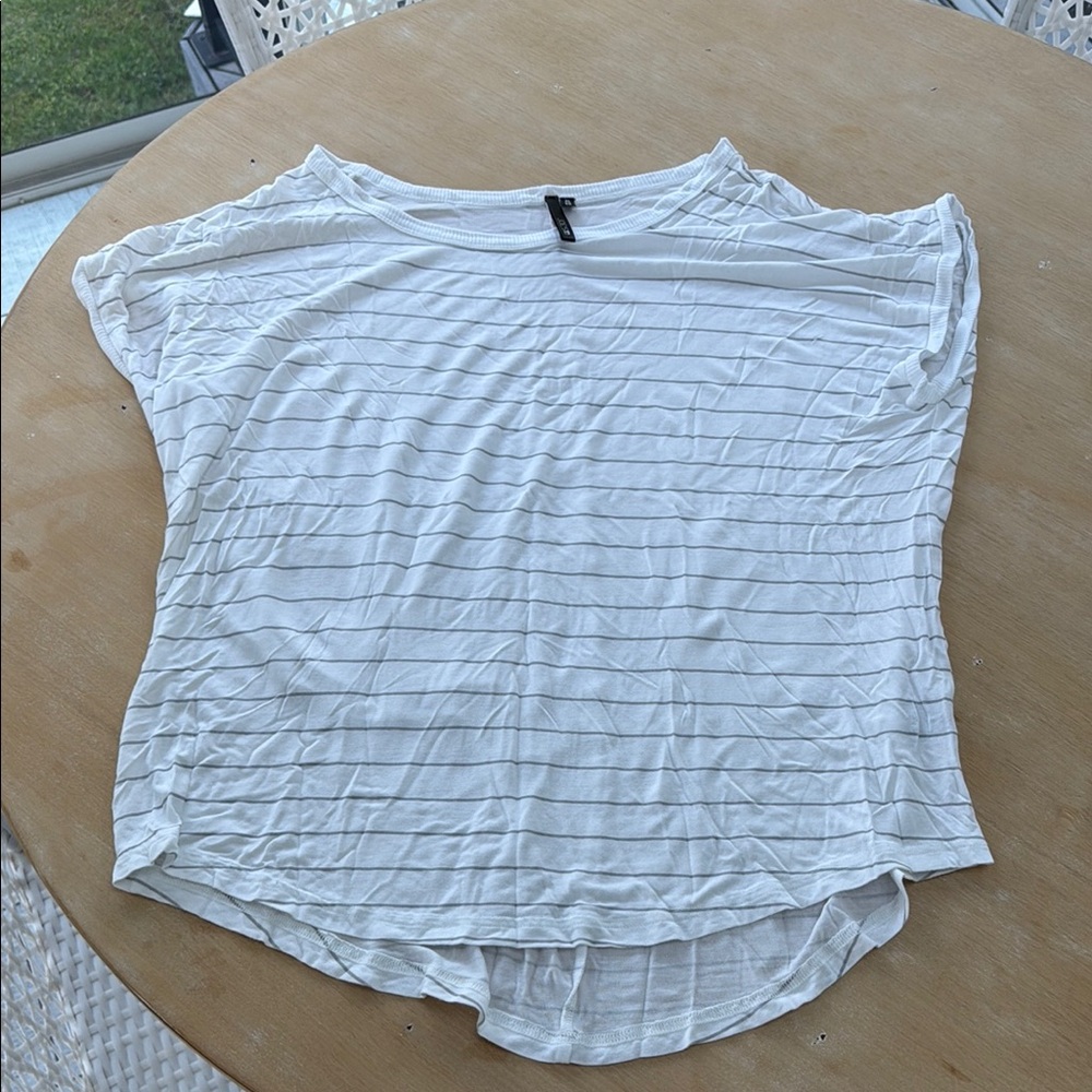 Joe's Jeans White Sleeveless Asymmetrical T-Shirt super soft!